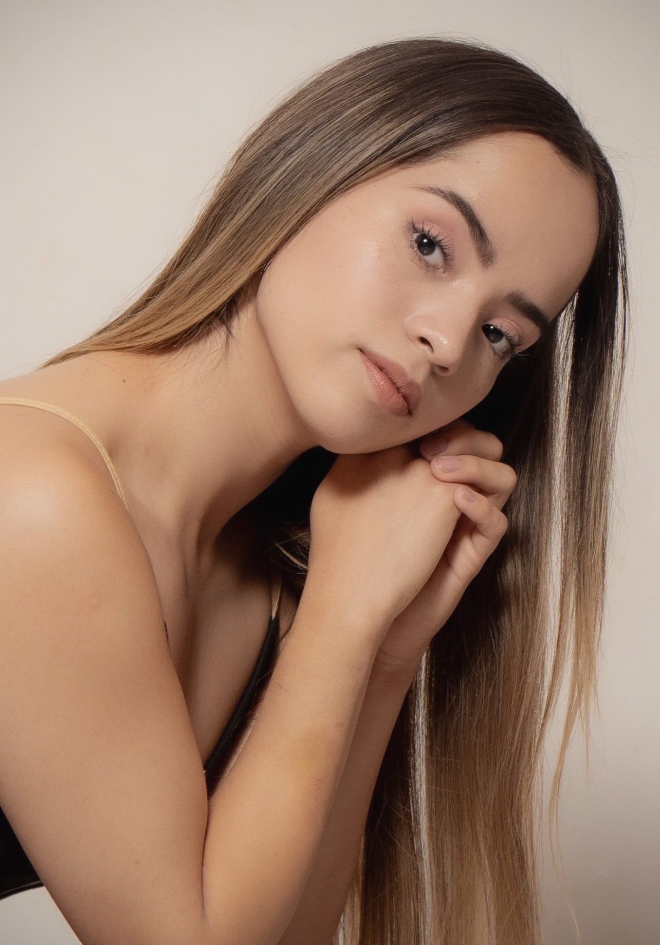 Leslie Garcia — retrato editorial